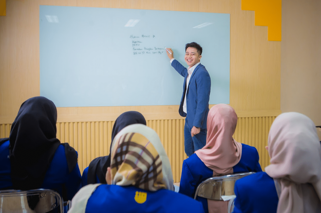 Berapa Lama Kuliah S2 Hukum atau Magister Ilmu Hukum?
